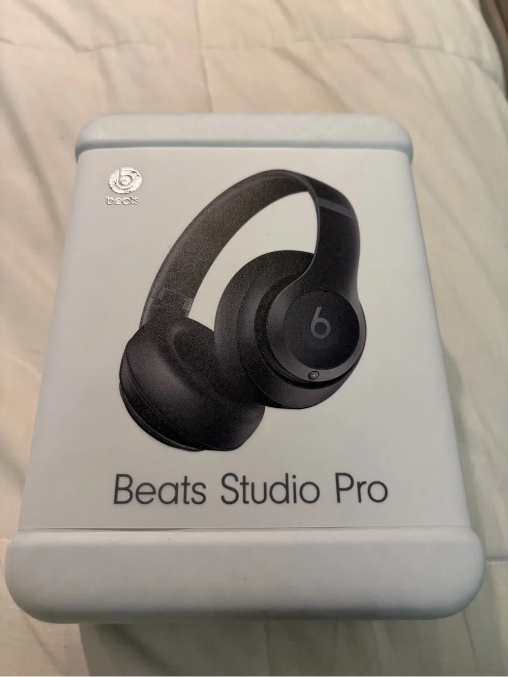 Apple Beats Studio Pro Headphones - Black